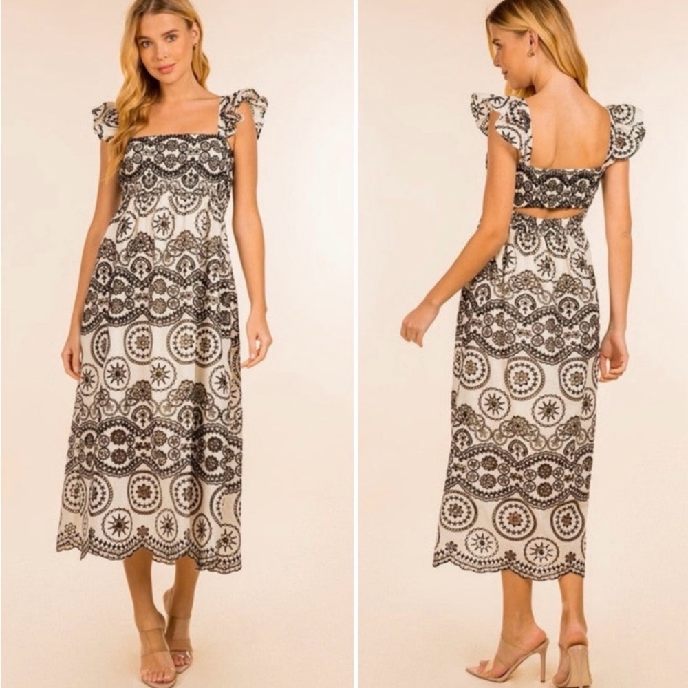 Sunday Up Eyelet Embroidered Dress - Off White & Black - Sz Large